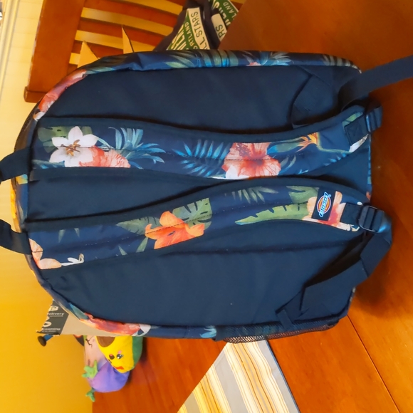 Dickies Student Backpack NEW - Picture 5 of 7